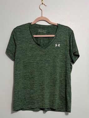 Under Armour Heatgear XL t shirt green